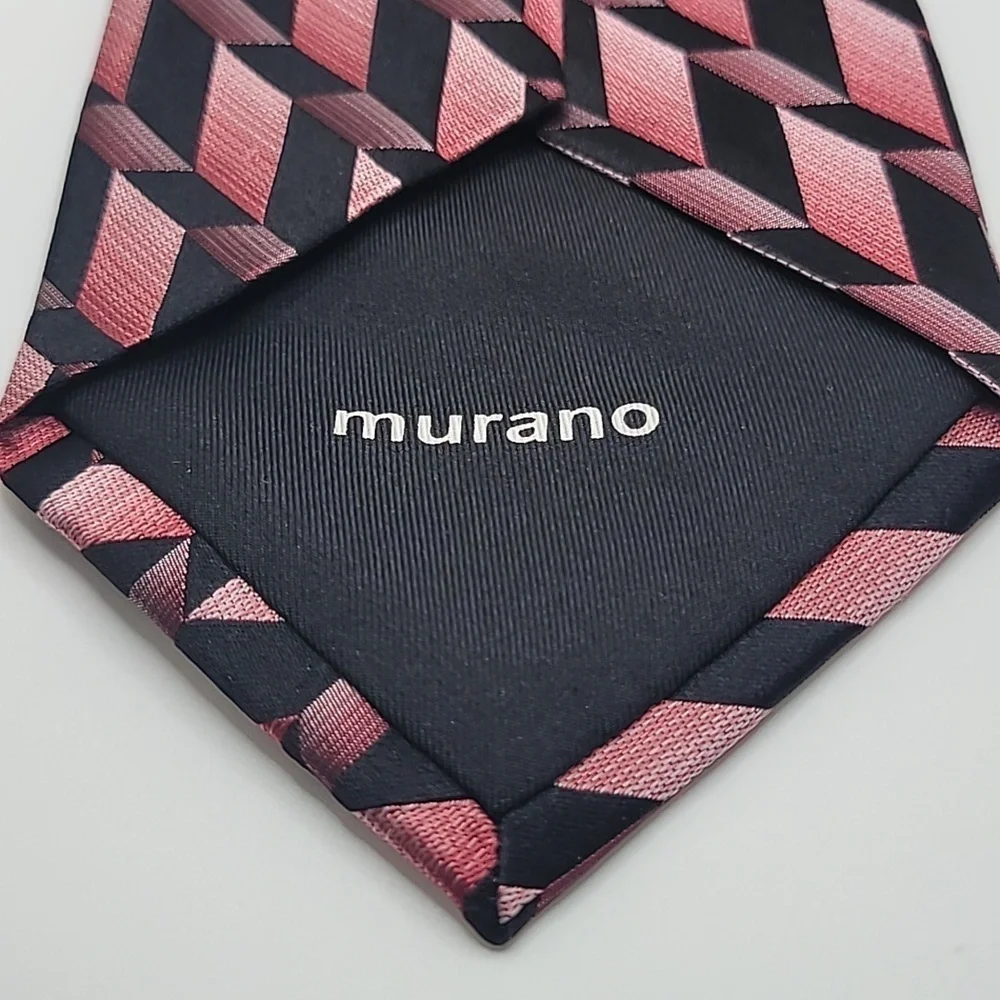 Murano 100% Silk Made in USA Pink Black Diamond Print Men's Tie